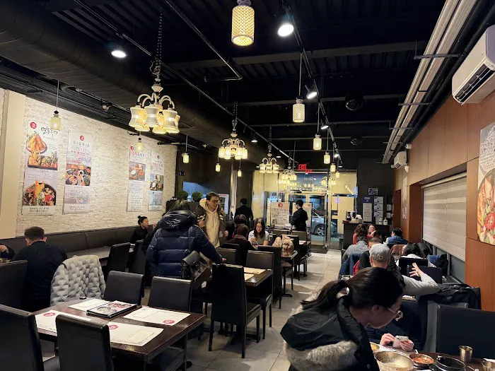 Myung Dong Noodle House Picture 7