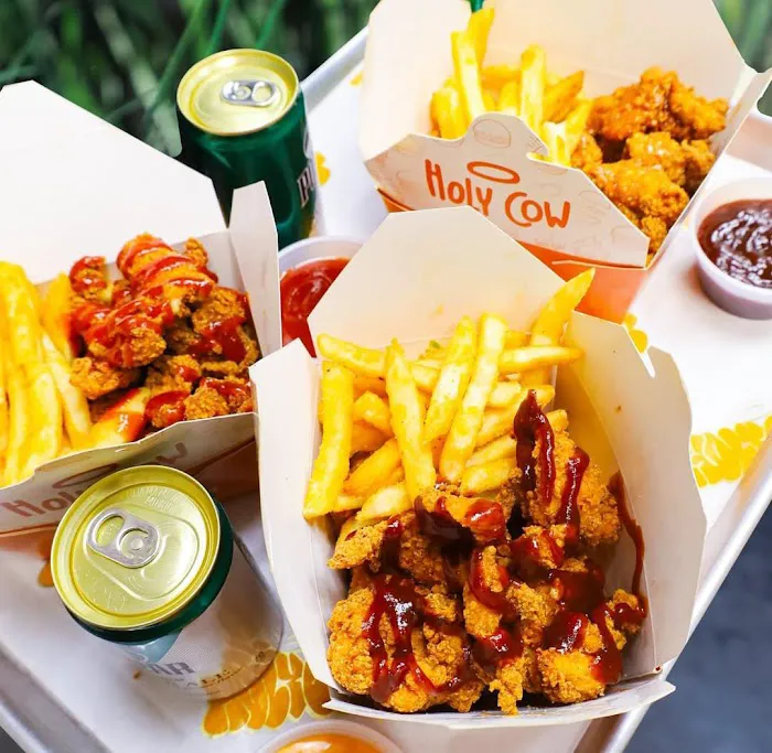 Holy Cow Burgers Picture 4