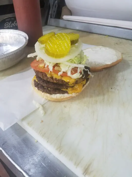 Famous Deli & Grill Picture 2