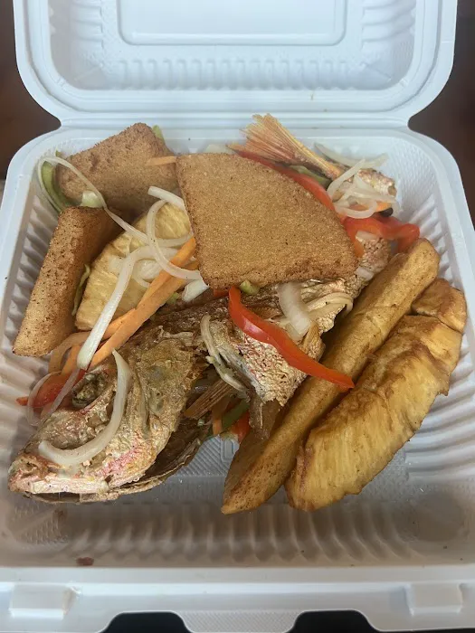876 Caribbean Eatery Picture 4