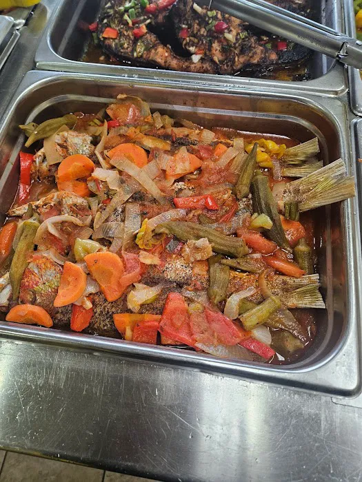 876 Caribbean Eatery Picture 6