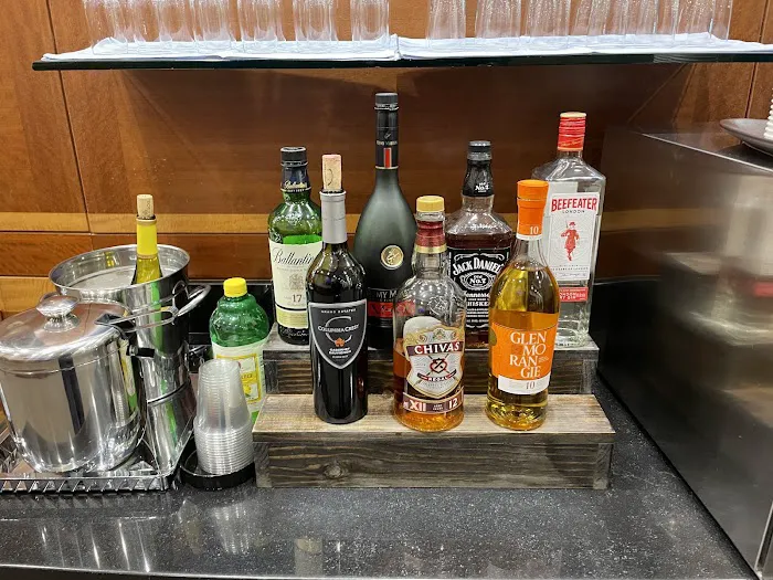 JFK Airport Korean Air Lounge Picture 3