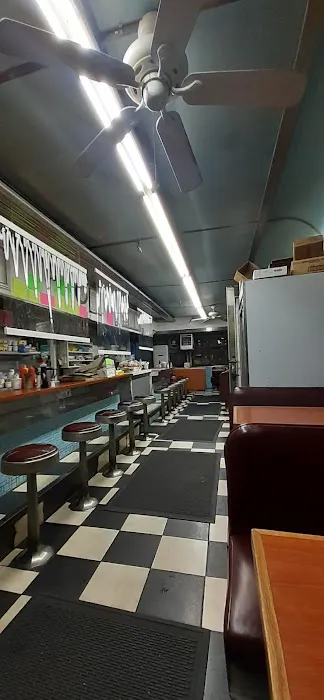 Springfield Diner Picture 8