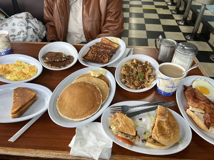 Springfield Diner Picture 2