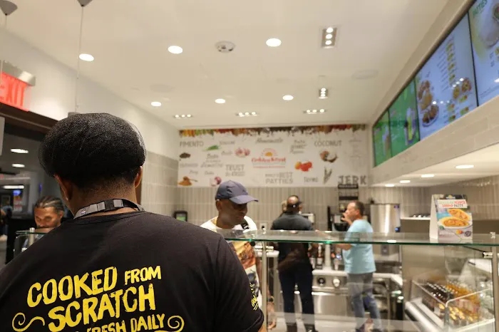 Golden Krust Caribbean Restaurant Picture 9