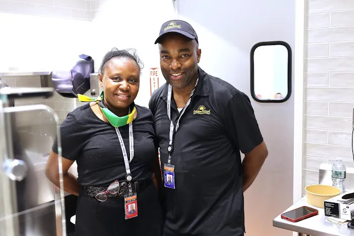 Golden Krust Caribbean Restaurant Picture 7