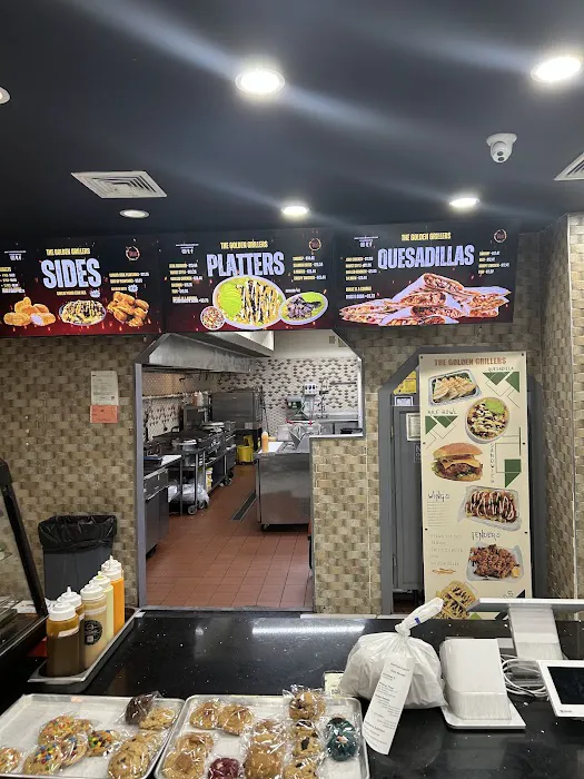 The Golden Grillers - Halal Picture 5