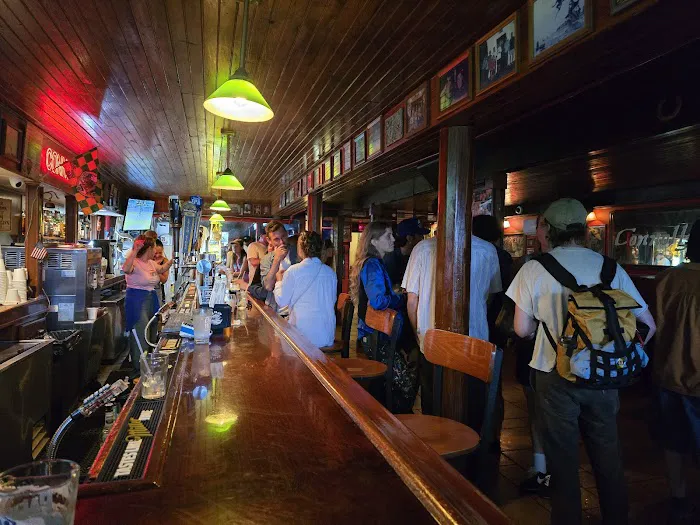 Connolly's Bar Picture 3
