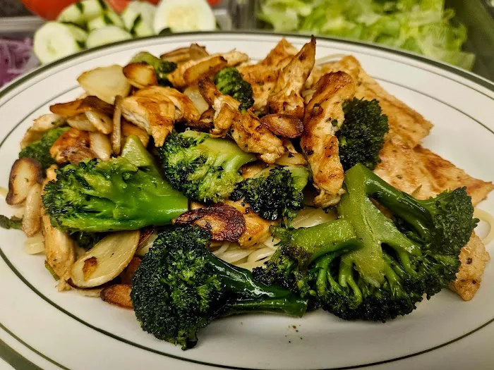 Elegante Restaurant & Pizzeria Picture 2