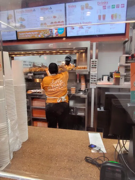 Popeyes Louisiana Kitchen Picture 9