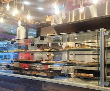 Knapp Street Pizza