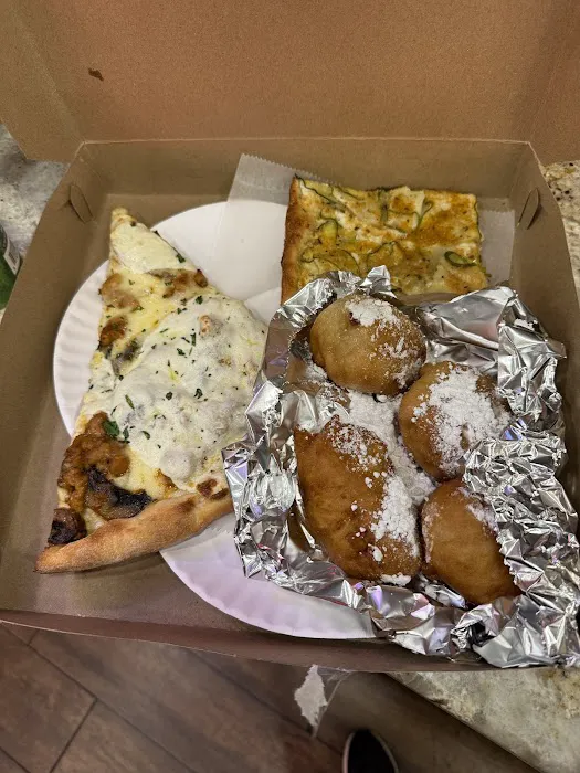 Knapp Street Pizza Picture 8