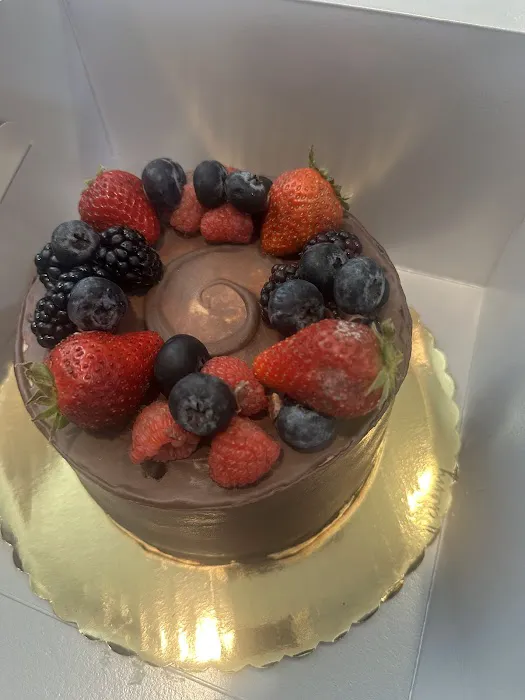Wildberry Cake Picture 5