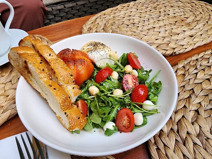 Loqma Cafe Picture 7