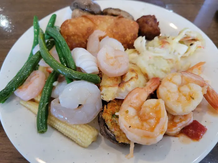Seaport Buffet Picture 5