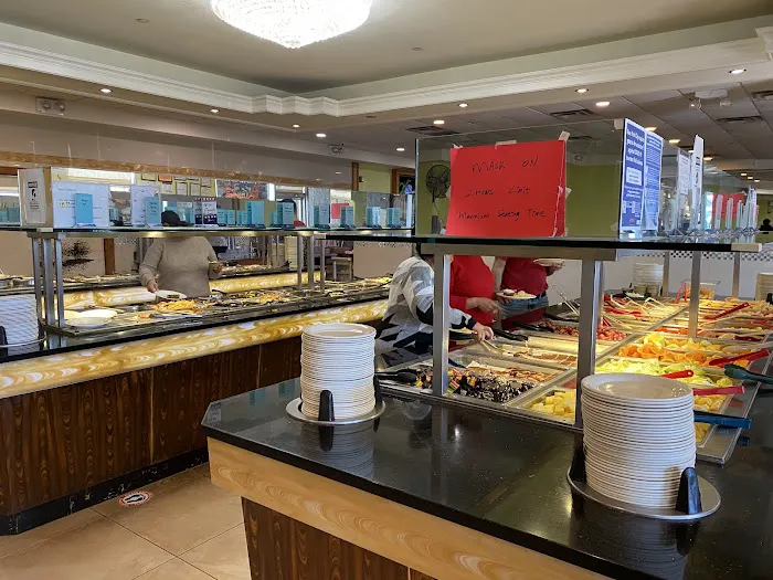 Seaport Buffet Picture 8
