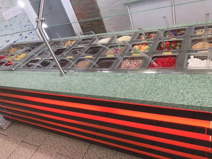 Yogurt City Picture 5