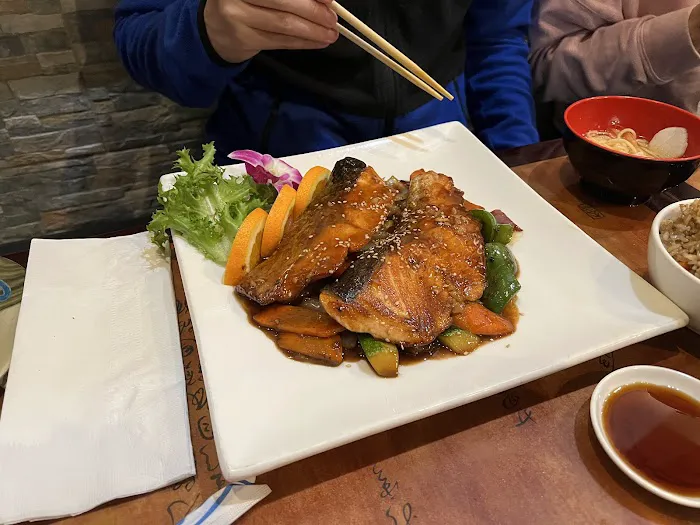 Tenda Asian Fusion Picture 3