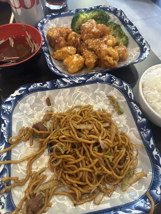 Tenda Asian Fusion Picture 4