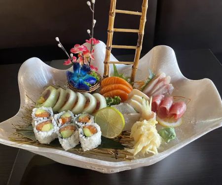 Fujisawa Asian Fusion & Bar