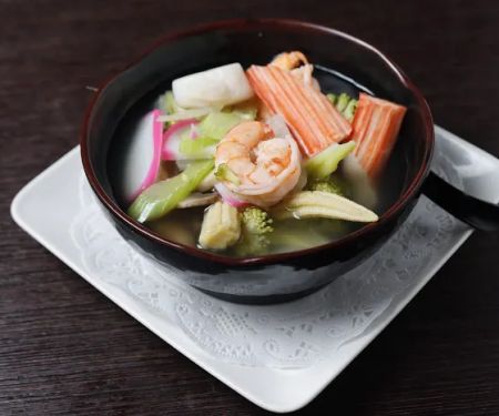 Momo Hibachi Steak House & Bar