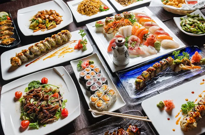 Momo Hibachi Steak House & Bar Picture 9