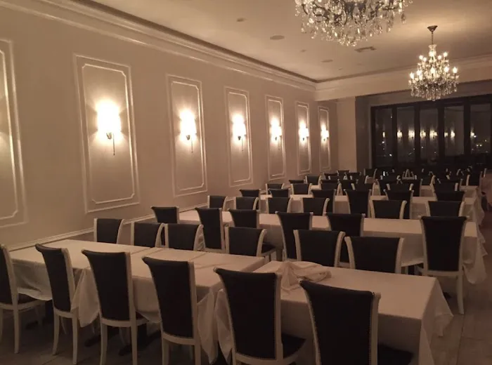 Next Door Restaurant Picture 2