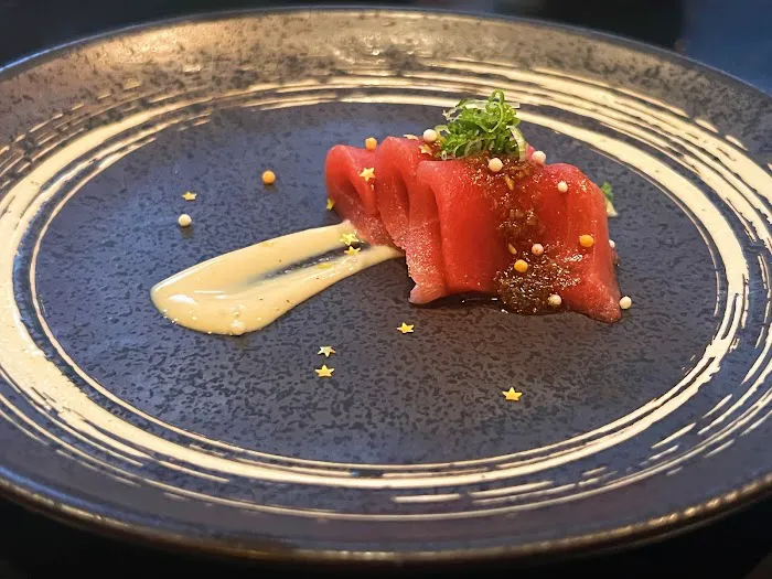 Omakase sushi by hiro Picture 2