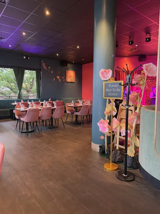 Lokum Mediterranean Restaurant and Bar Picture 7