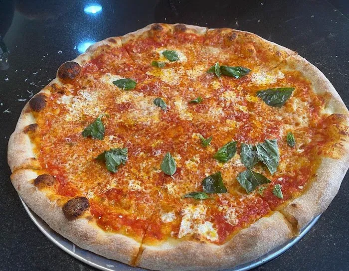 Lucia Pizza Of Avenue X Picture 4