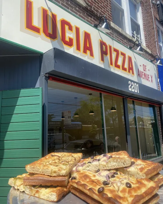 Lucia Pizza Of Avenue X Picture 3
