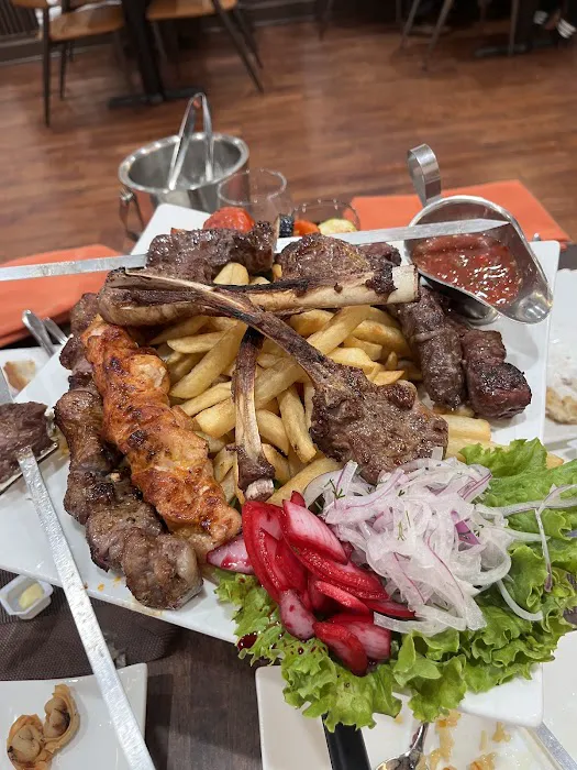 Anor Restaurant Picture 2