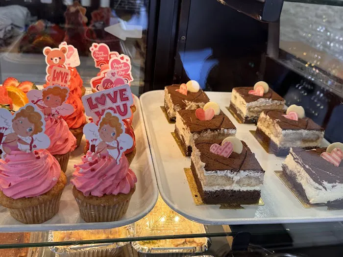 Safir Bakery & Cafe Picture 9