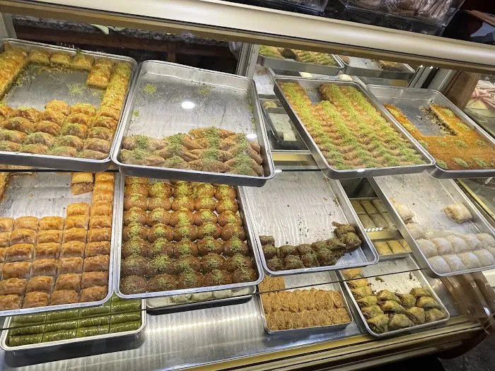 Safir Bakery & Cafe Picture 1