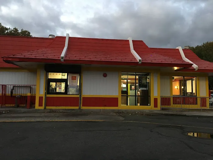 McDonald's Picture 4