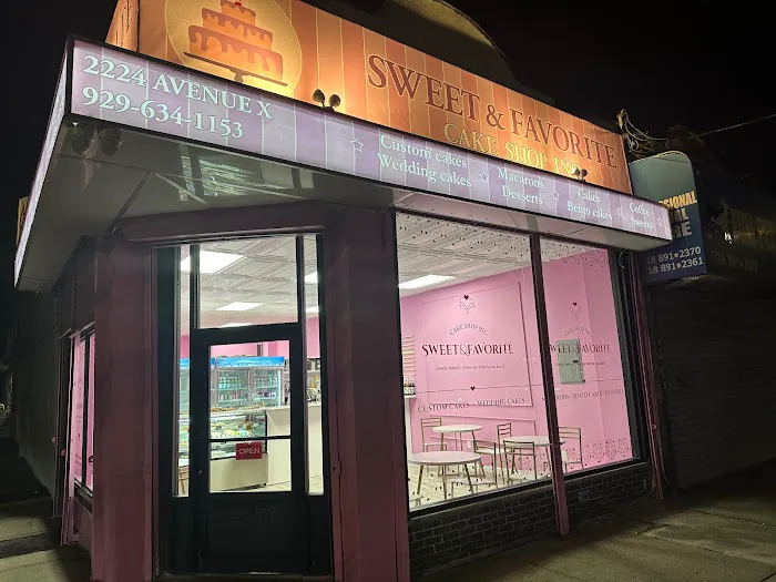 Sweet & Favorite Cake Shop Picture 2