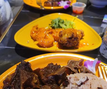 Plum Restaurant & Lounge
