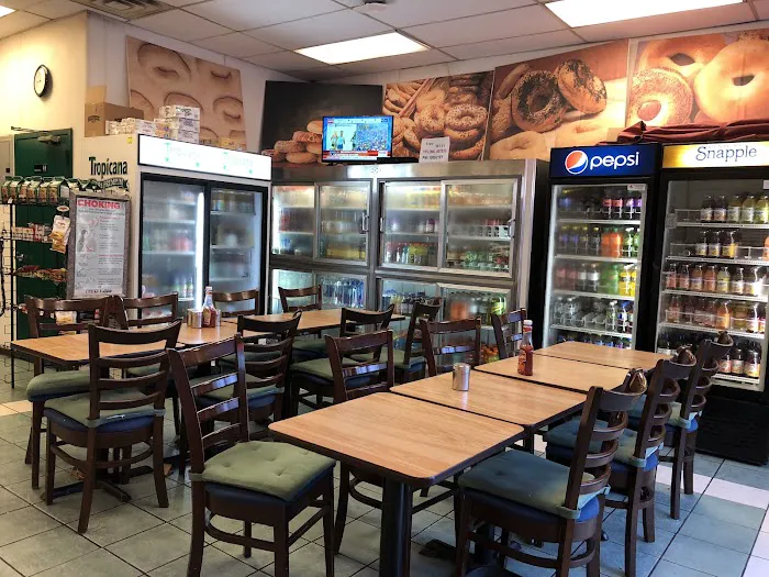 Knapp Street Bagel Cafe Picture 4