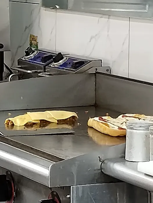 Brooklyn Grill Gourmet Grill and Smoke Shop Picture 1