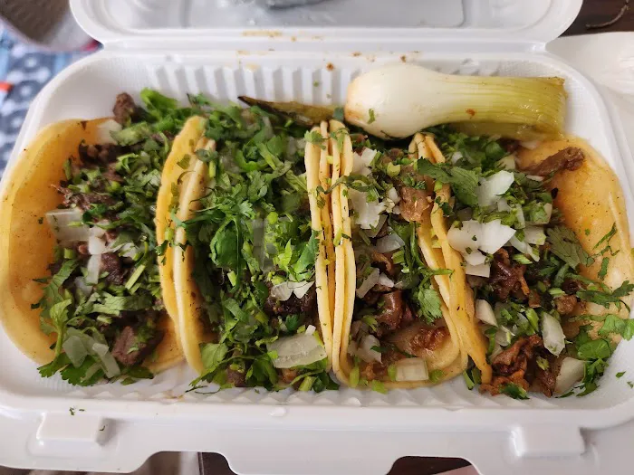 TACOS EL BRONCO FOOD TRUCK Picture 5
