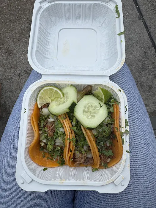 TACOS EL BRONCO FOOD TRUCK Picture 8