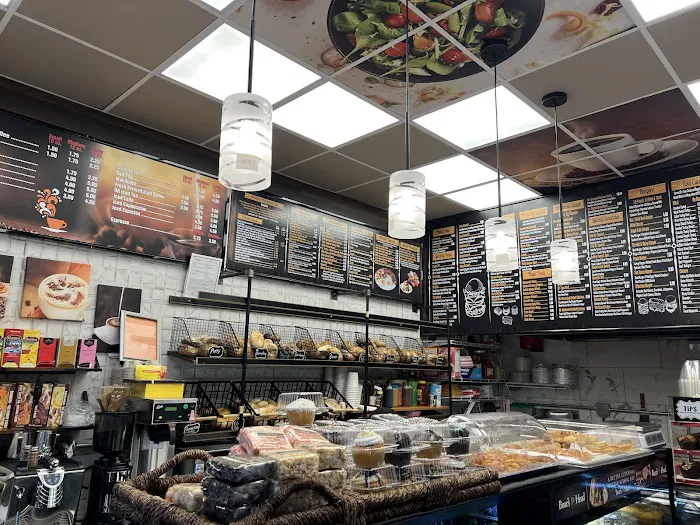 Bagel & Cafe Picture 5