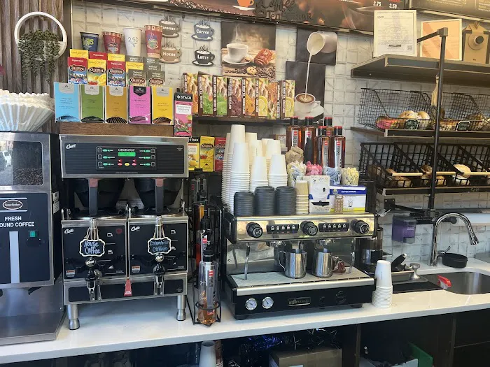 Bagel & Cafe Picture 4