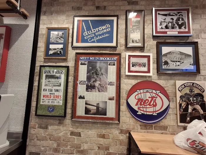 Raising Cane's Chicken Fingers Picture 9