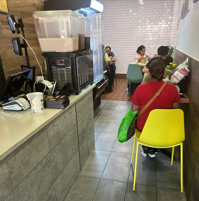 Taqueria Monarca Picture 7