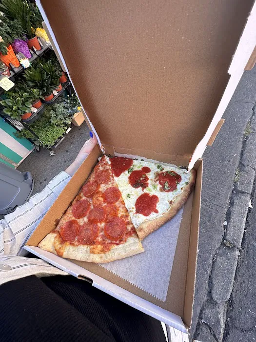 King's Pizza Picture 5