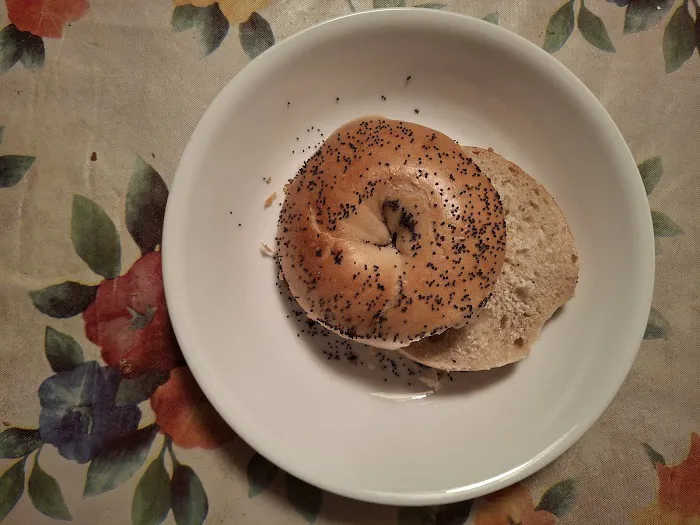 Bagel Bazaar Picture 10