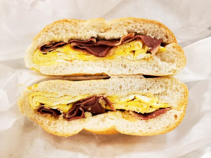 Bagel Bazaar Picture 8
