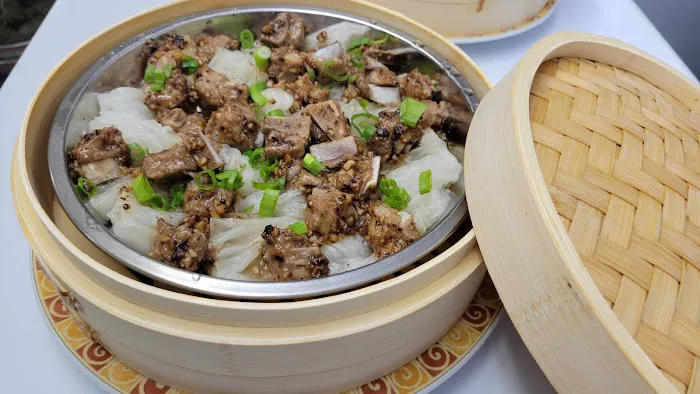 Lady Chow Kitchen Chinese Restaurant Picture 9