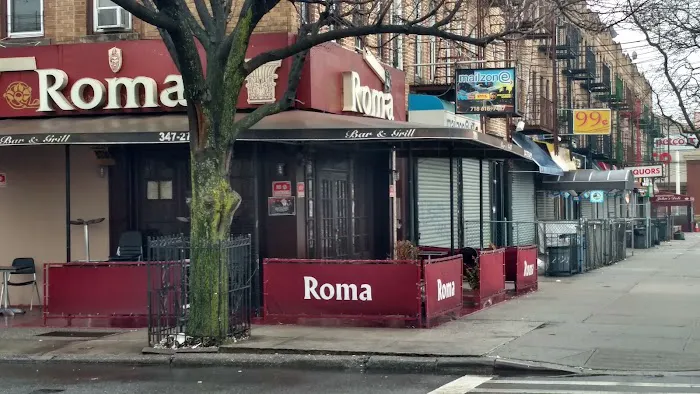 Roma Cafe Picture 3